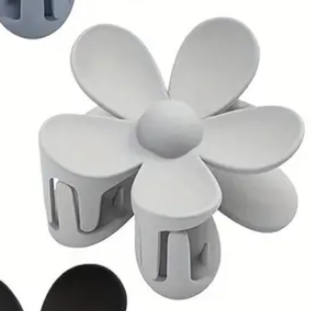 Grey Flower Claw Clip
